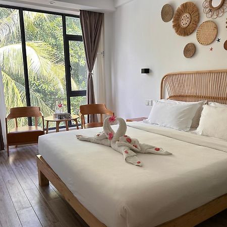 Fun Hotel Panglao City Exterior foto