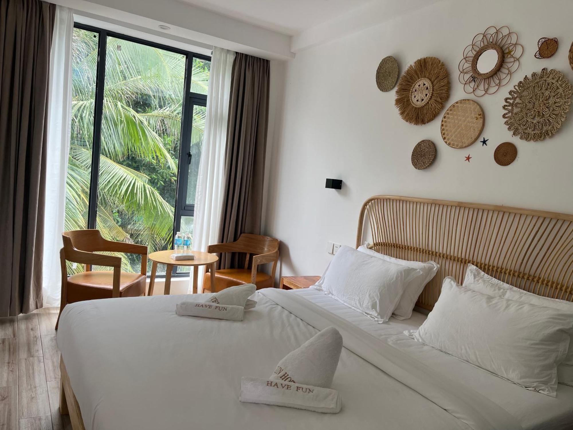 Fun Hotel Panglao City Exterior foto